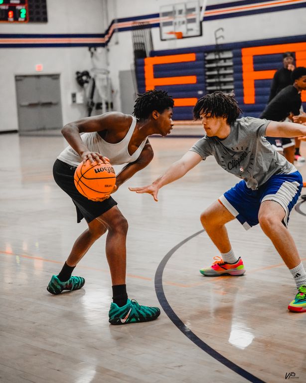 7  Days Boys Basketball 3SSB 16U — photograph 12