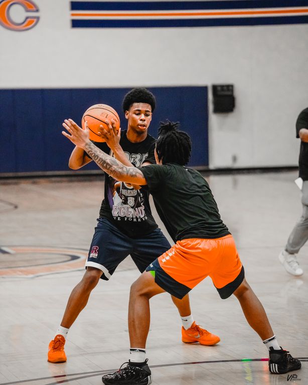 7  Days Boys Basketball 3SSB 16U — photograph 13