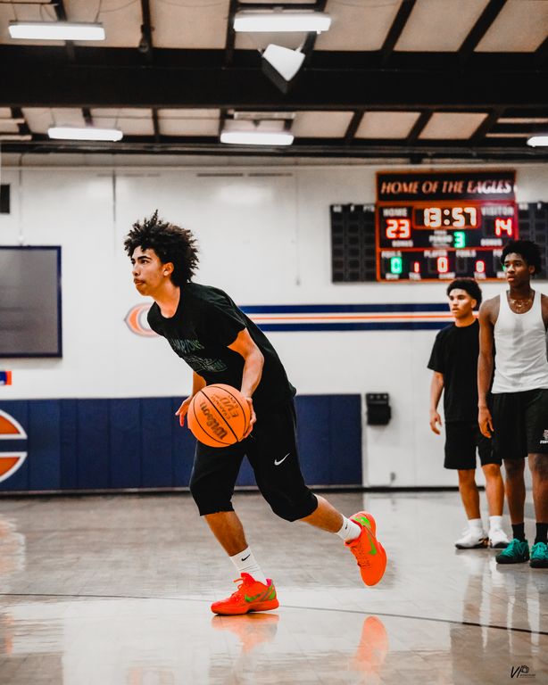7  Days Boys Basketball 3SSB 16U — photograph 9