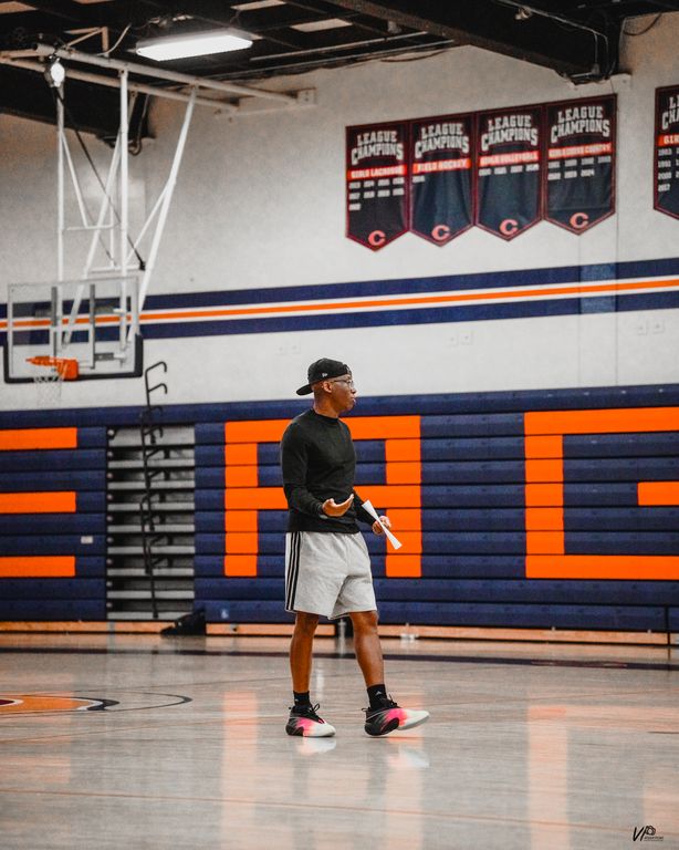 7  Days Boys Basketball 3SSB 16U — photograph 2