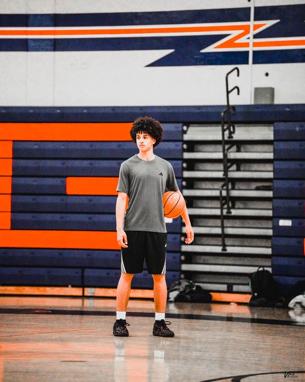 7  Days Boys Basketball 3SSB 16U — photograph 3