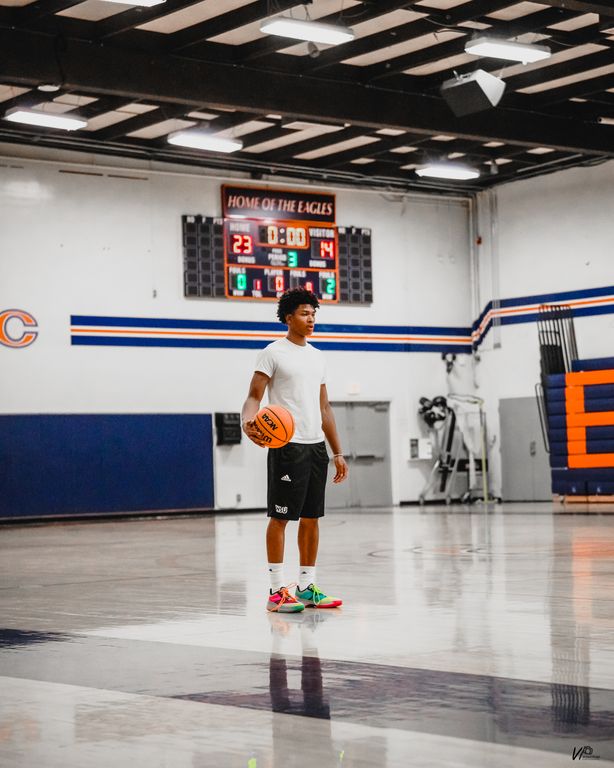 7  Days Boys Basketball 3SSB 16U — photograph 4