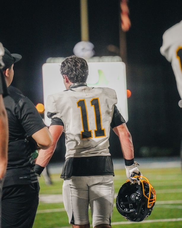 cougars football — photograph 19