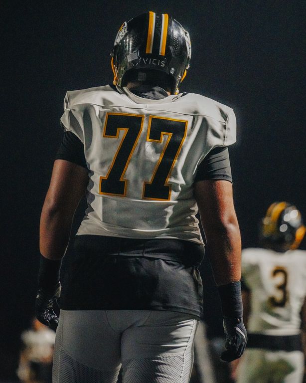 cougars football — photograph 4