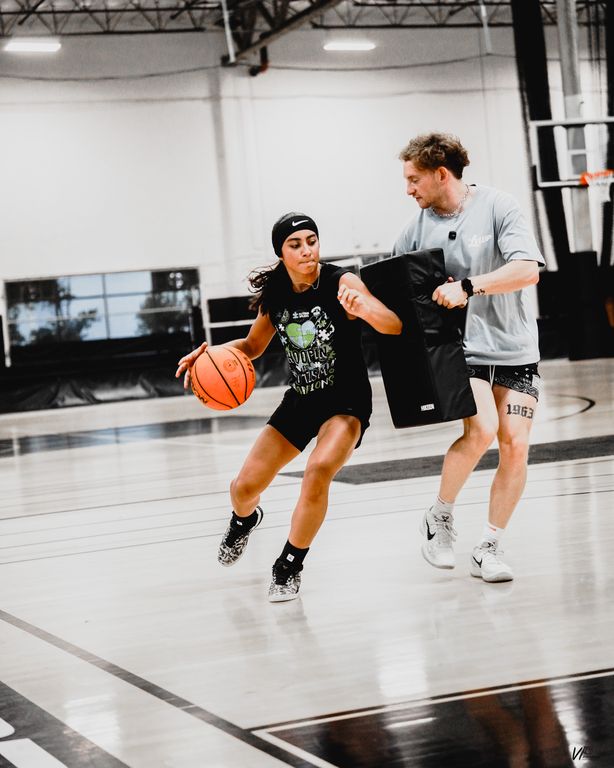 Lvl Up BBall skill work 92025 — photograph 13