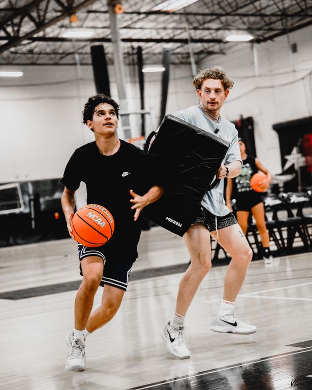Lvl Up BBall skill work 92025 — photograph 12