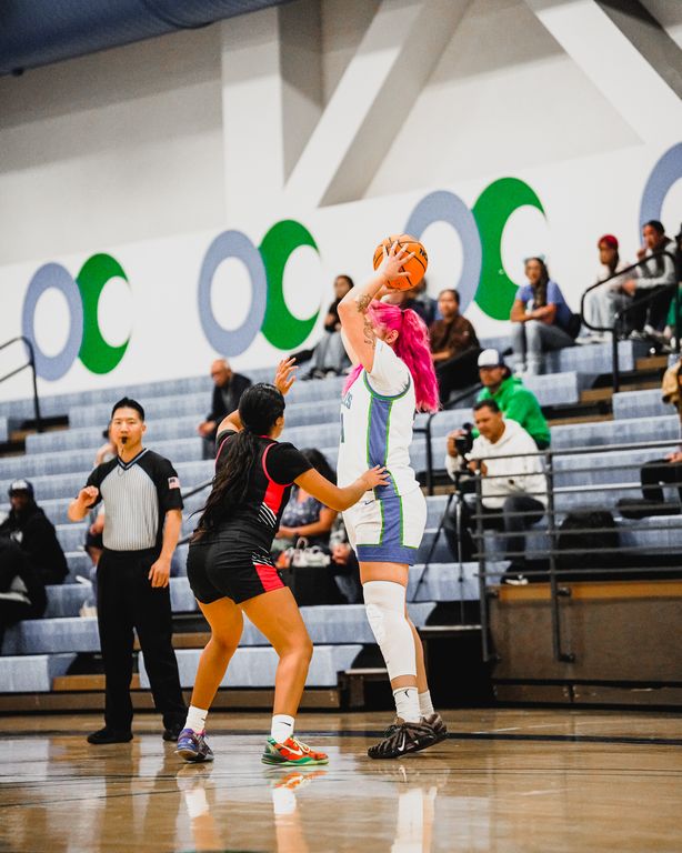 OC WBB 26-27 Opener — photograph 11