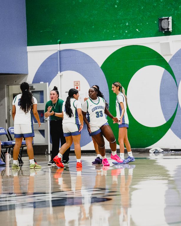 OC WBB 26-27 Opener — photograph 8