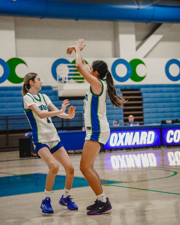 OC WBB 26-27 Opener — photograph 3